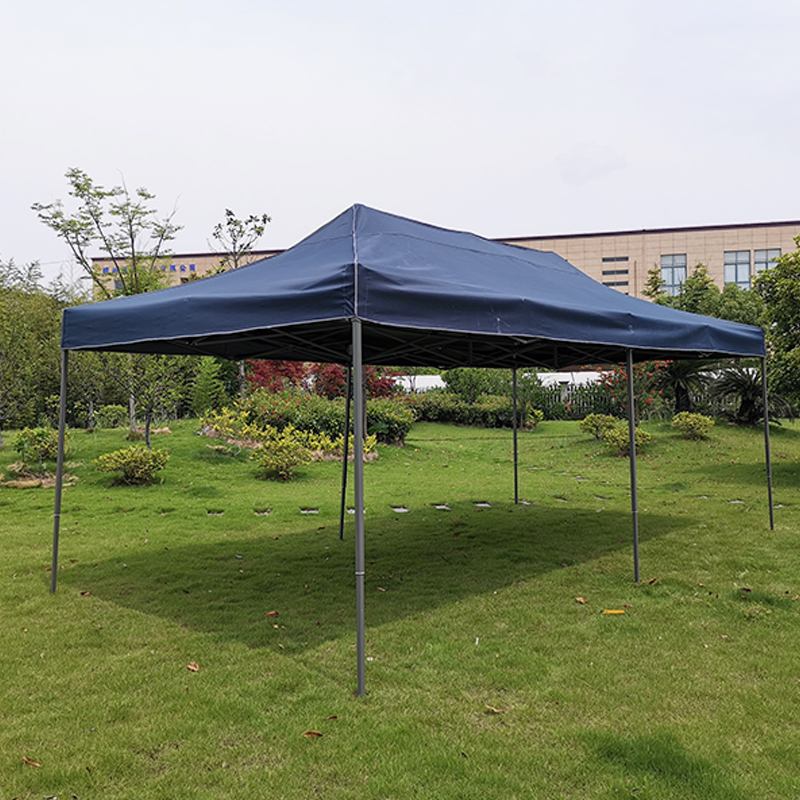 Gazebo GZ2006 mór fillte amuigh faoin aer